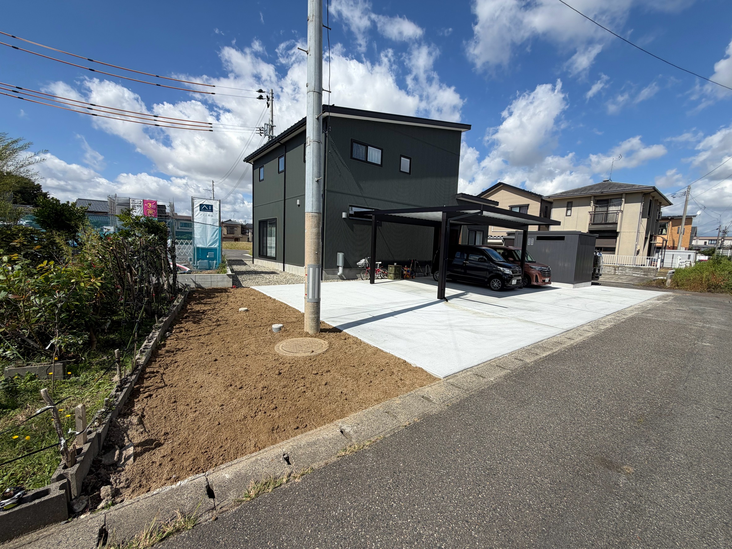 新潟市秋葉区 E様 / カーポート、バイクガレージ、駐車場、砂利敷き、家庭菜園エリア